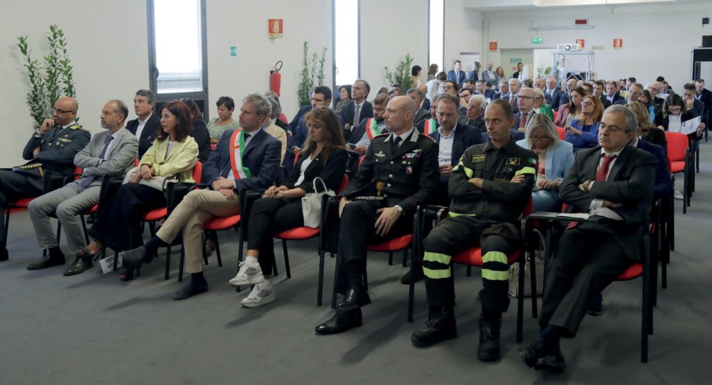 La sala convegni del Polo Fiere di Lucca durante l'inaugurazione di MIAC 2023.