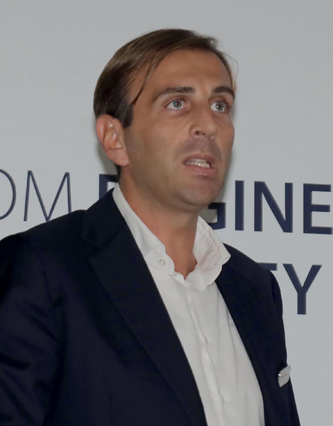 Maurizio Tomei, Sales & CustomerService Manager Oradoc.